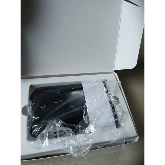 Mobile Hotspot Device - Picture 4 of 12